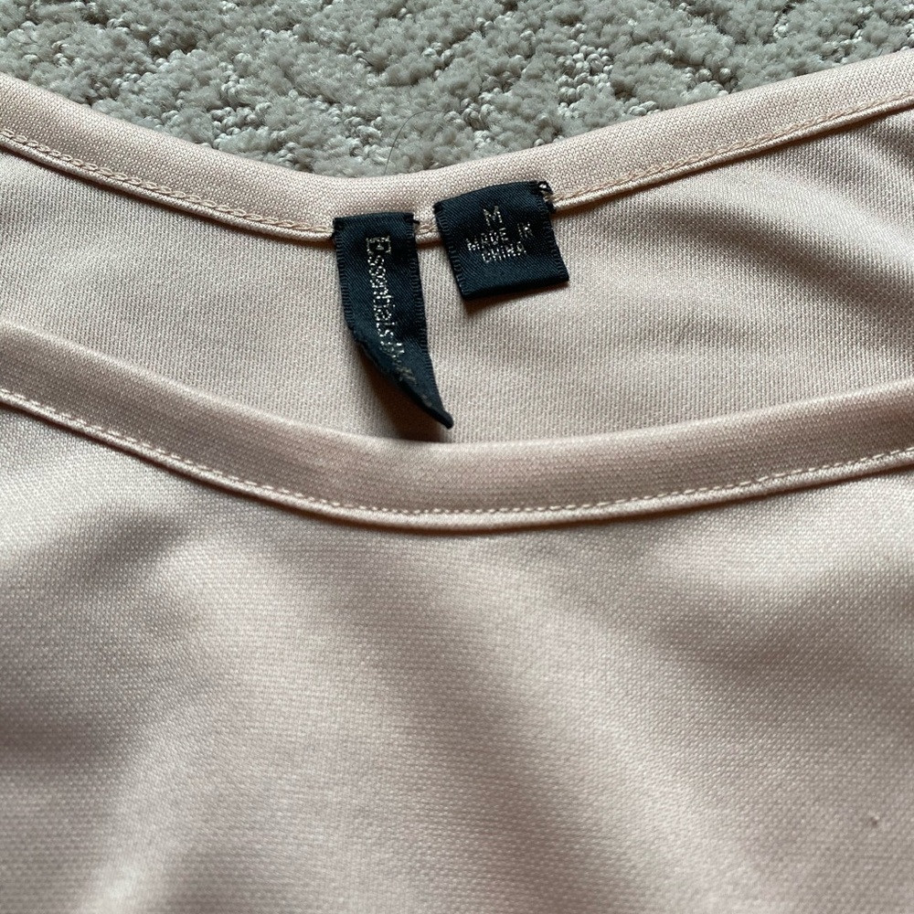 Pink tank top